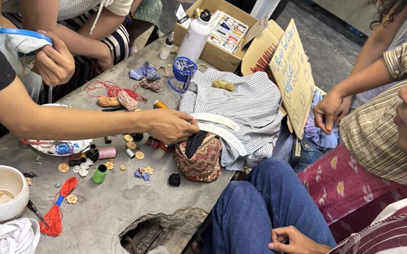 Repair Tour – Textile